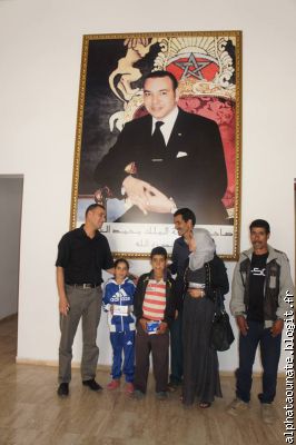 M.Nasri avec l'accompagnateur, l'animatrice et les 2 enfants de l'ENF